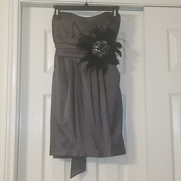 Gray Strapless Satin dress - Picture 1 of 8
